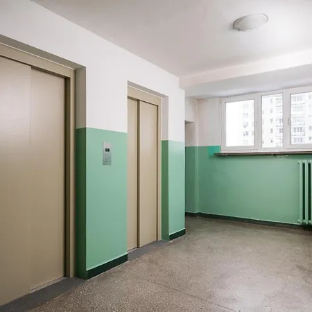 Metro Kondratowicza Homely By Bookinghost