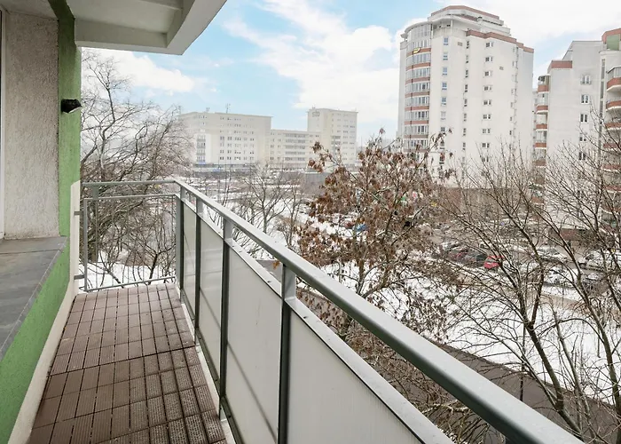 Daire Metro Kondratowicza Homely By Bookinghost