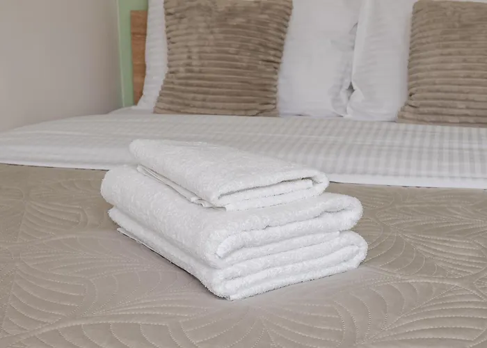 Metro Kondratowicza Homely By Bookinghost * Varšava